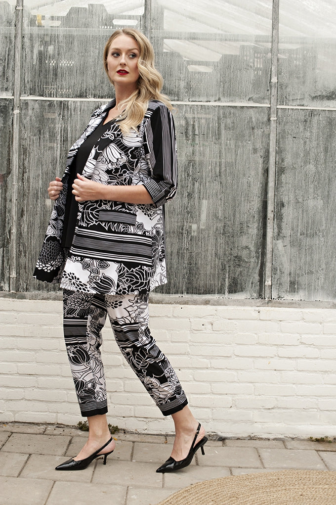 Pants 7/8 | Contra Flower
