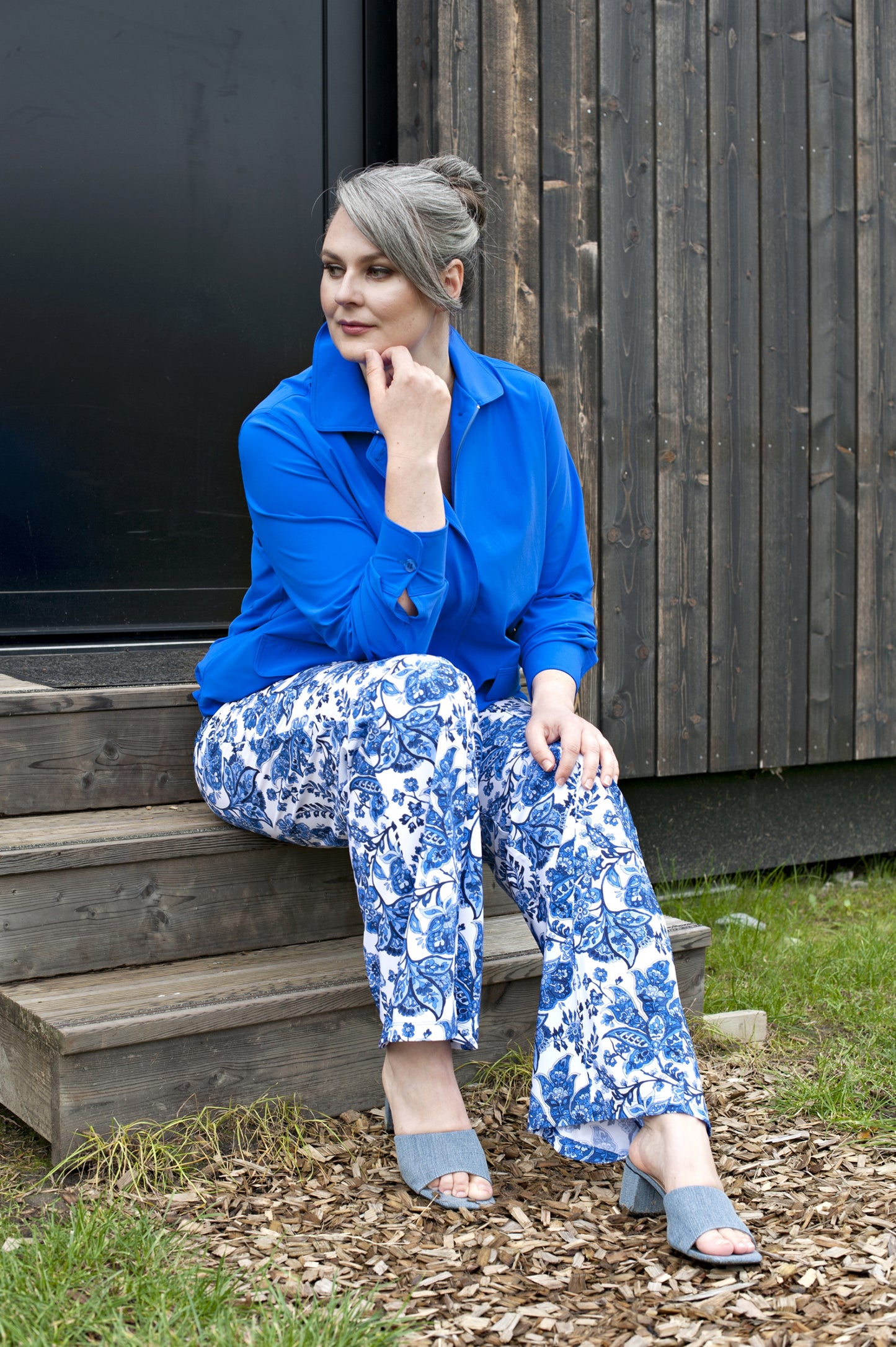 Cropped Jacket | Royal Blue