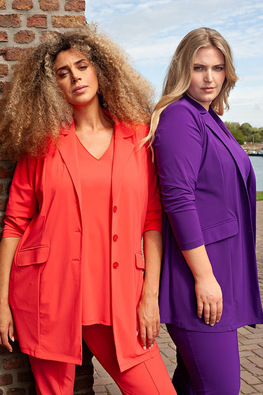 Tee V Slim SS | Saffraan